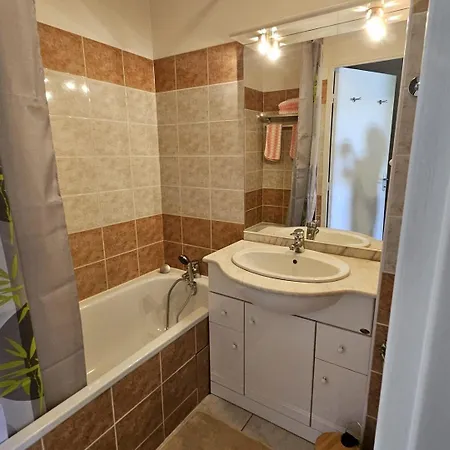T1 - Metro B Francois Verdier Apartament *