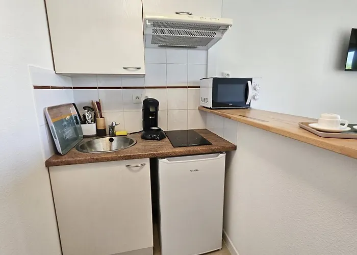 T1 - Metro B Francois Verdier *