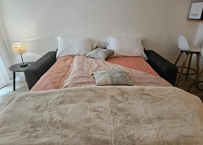 T1 - Metro B Francois Verdier דירה